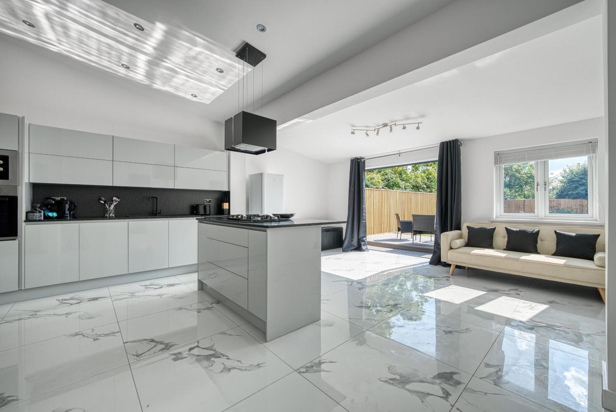 Aryas Homes Oxford - Headington Exteriör bild