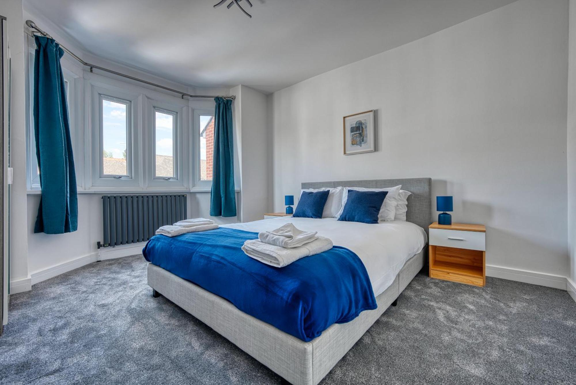 Aryas Homes Oxford - Headington Exteriör bild